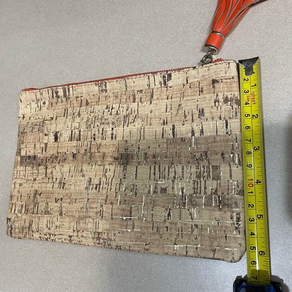NWOT Mary Kay Cork Print Orange Tassel Clutch - Picture 8 of 9